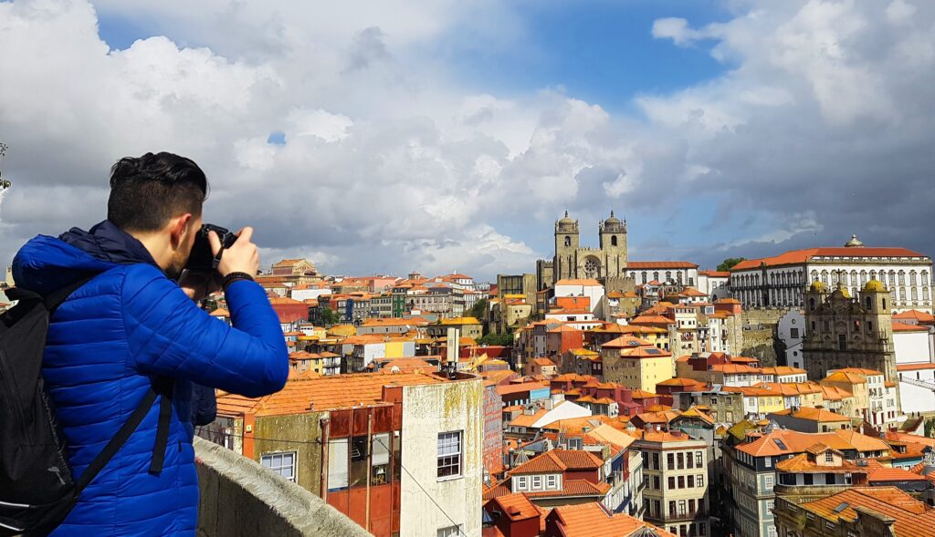 il mondo attraverso porto