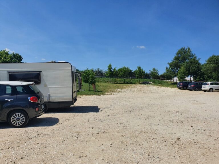 cascate del verde area camper