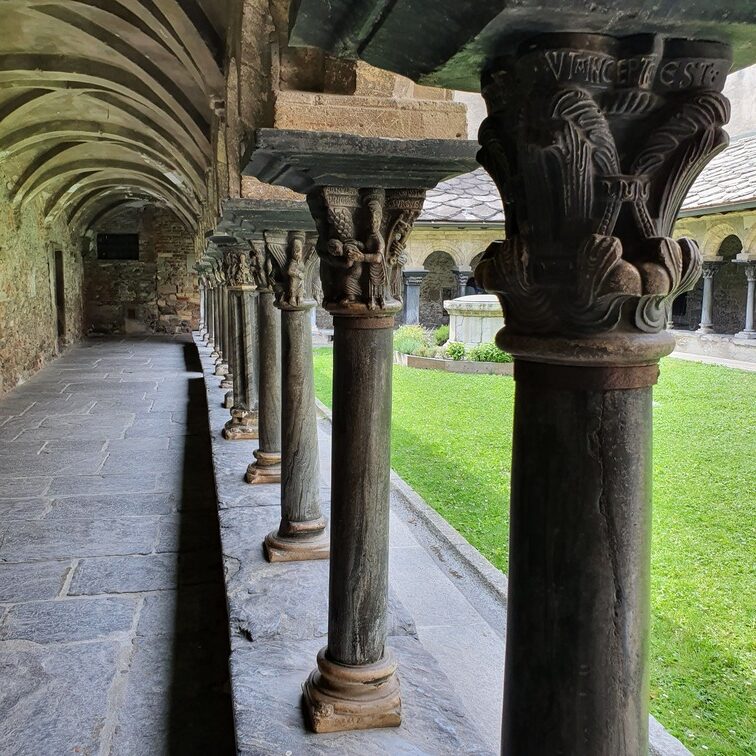 colonnato chiostro sant'orso aosta
